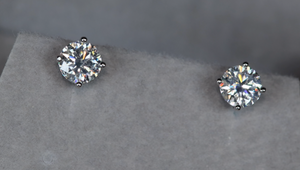 MOISSANITE ROUND DIAMOND EAR STUDS