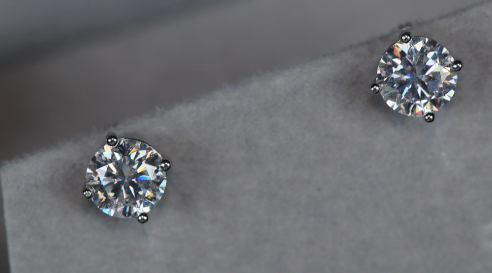 MOISSANITE ROUND DIAMOND EAR STUDS