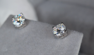 MOISSANITE ROUND DIAMOND EAR STUDS