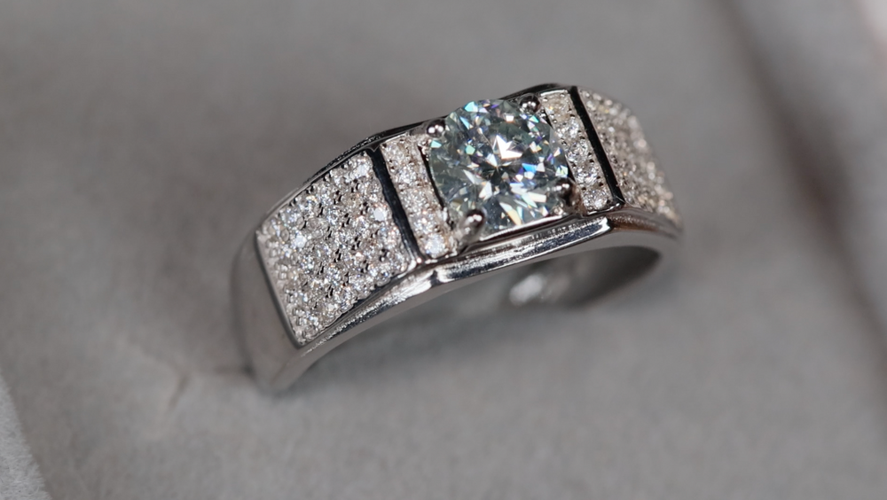 Mens Moissanite Diamond Wedding Ring