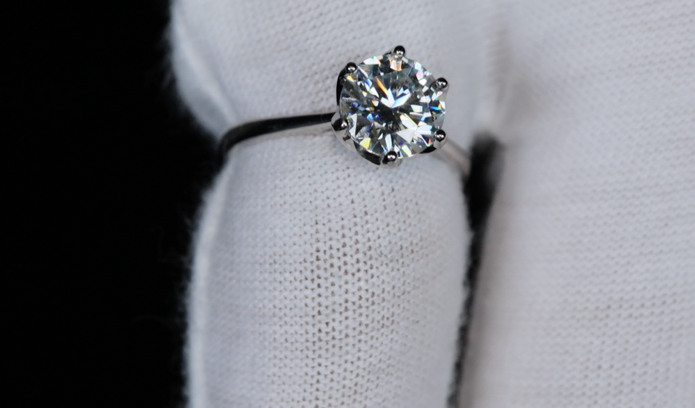 
            
                Load image into Gallery viewer, Womens Moissanite Engagement Ring | Moissanite Engagement Ring
            
        