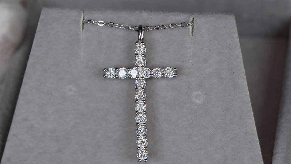 Moissanite Diamond Cross Necklace | Moissanite Diamond Cross Pendant