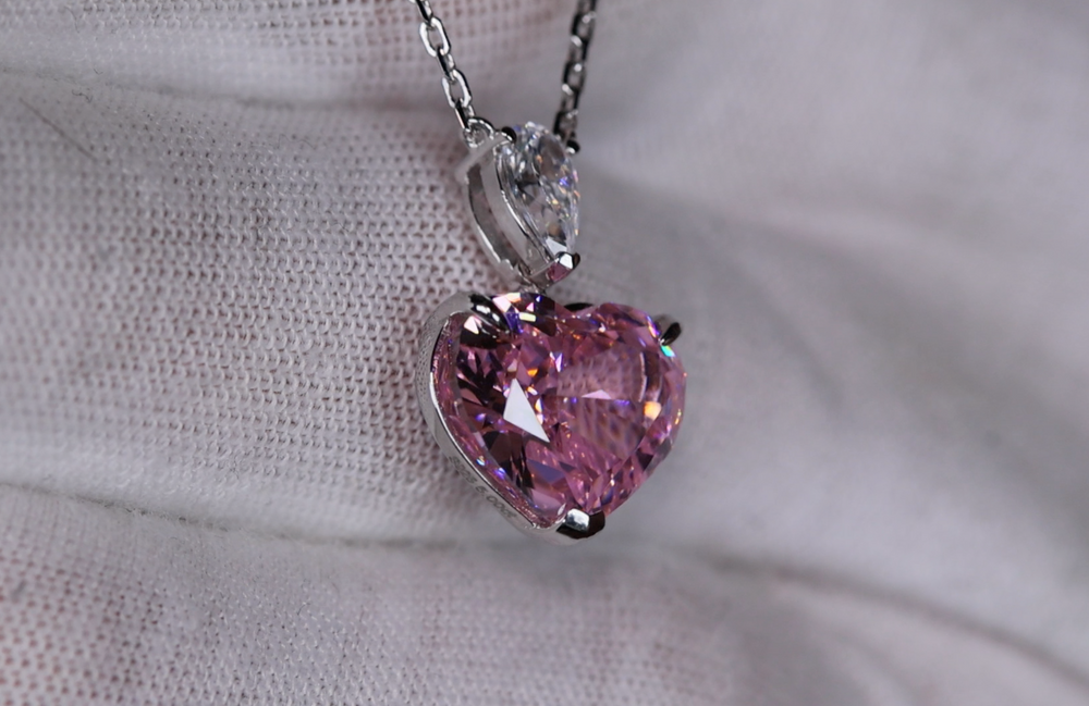 
            
                Load image into Gallery viewer, Pink Diamond Heart Pendant
            
        