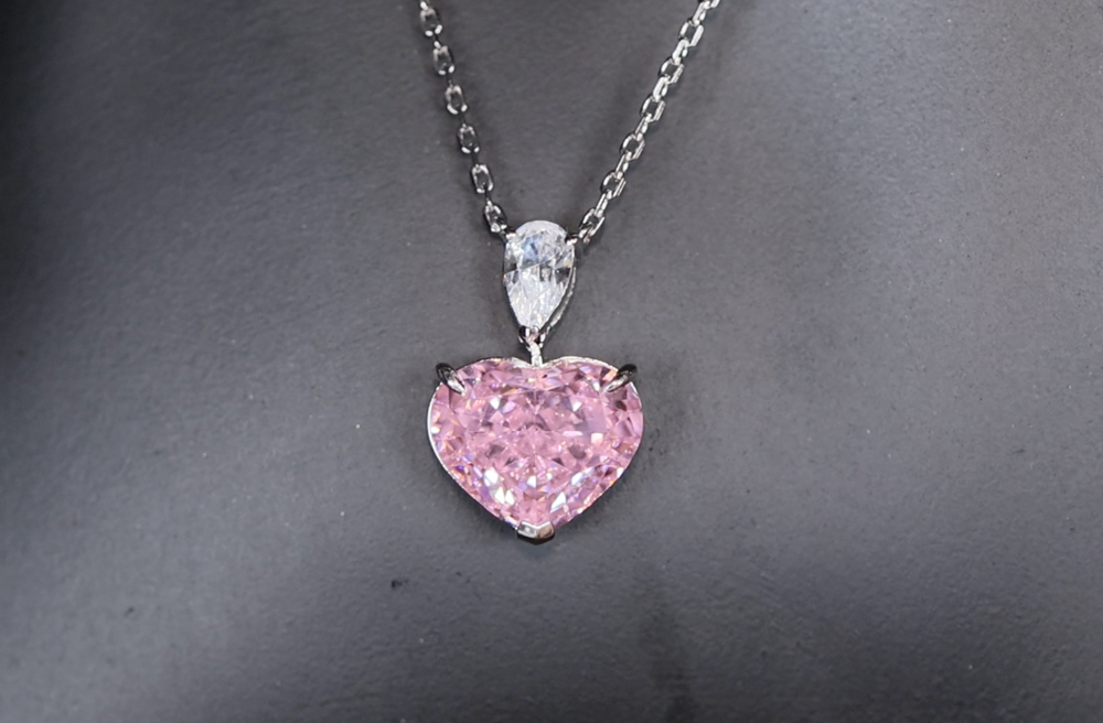 
            
                Load image into Gallery viewer, 5.0 Carat Pink Diamond Heart Pendant | Pink Diamond Pendant
            
        