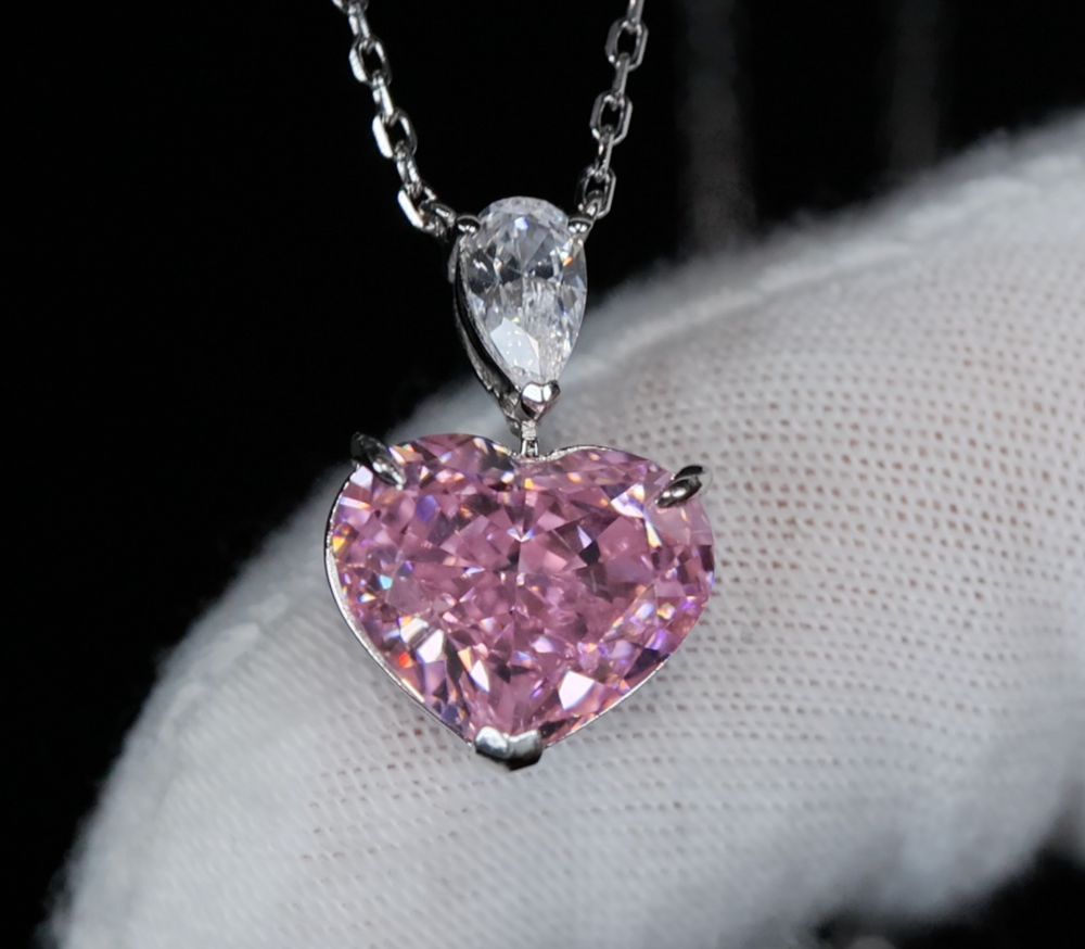 
            
                Load image into Gallery viewer, Pink Diamond Heart Pendant
            
        