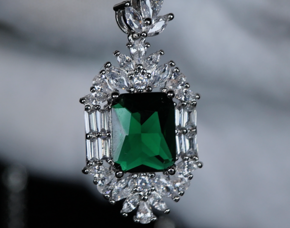 Green Diamond Pendant | Womens Emerald Green Pendant