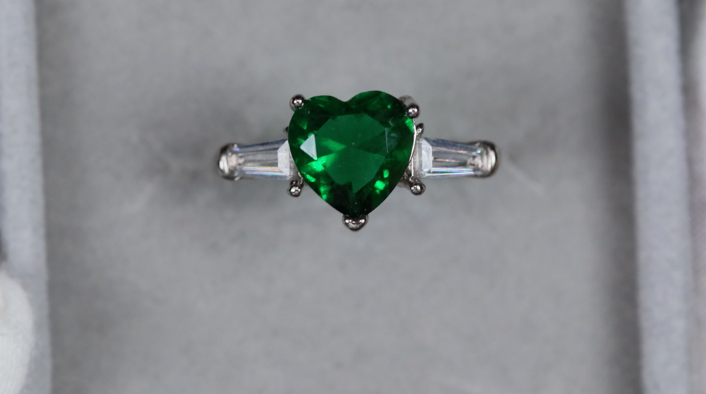 Green Diamond Heart Ring | Womens Green Diamond Ring