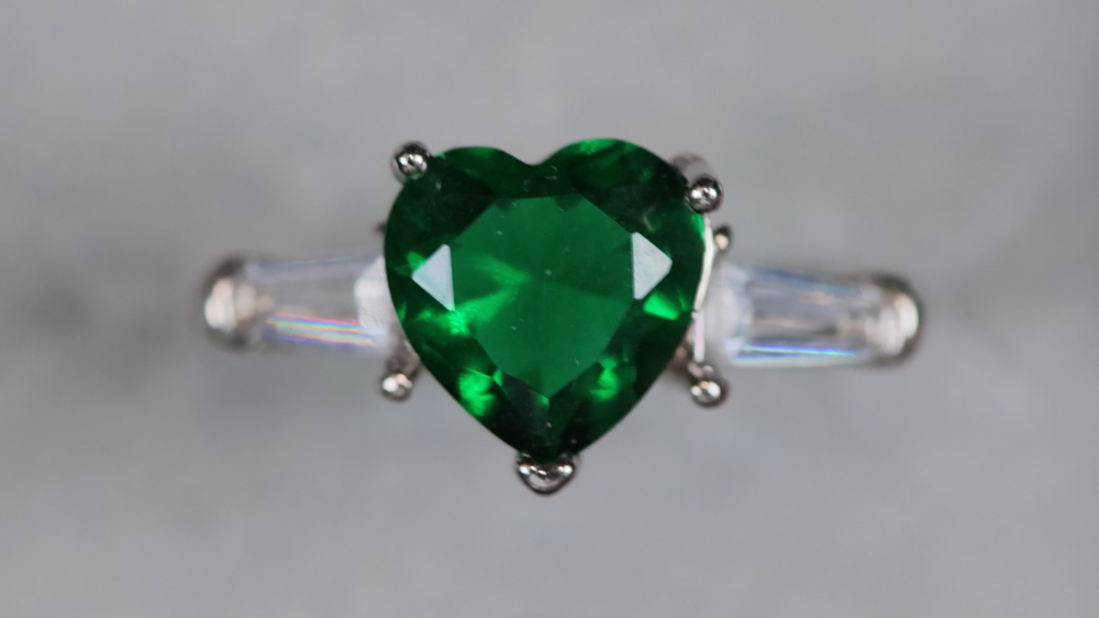 Green Diamond Heart Ring | Womens Green Diamond Ring