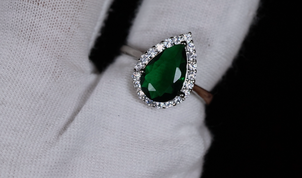 Green Diamond Ring | Green Pear Cut Diamond Ring