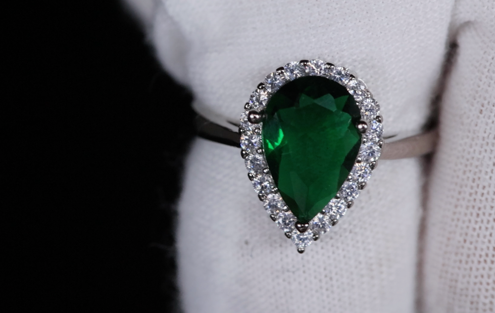 Green Diamond Ring | Green Pear Cut Diamond Ring