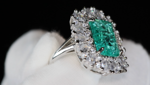 Womens Big Green Diamond Ring 