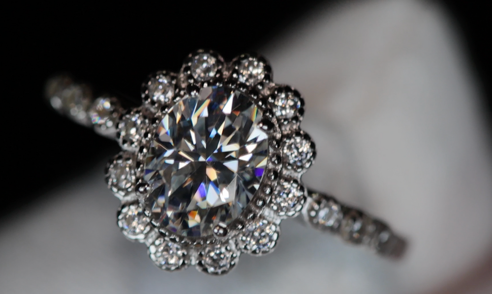 Moissanite Engagement Rings | Oval Cut Moissanite Diamond Ring