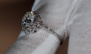 Moissanite Engagement Rings | Oval Cut Moissanite Diamond Ring