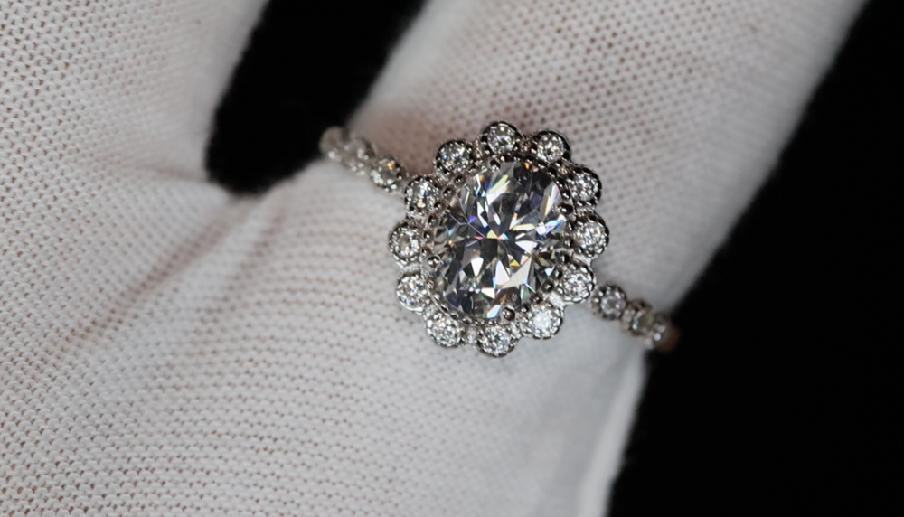 Moissanite Engagement Rings | Oval Cut Moissanite Diamond Ring