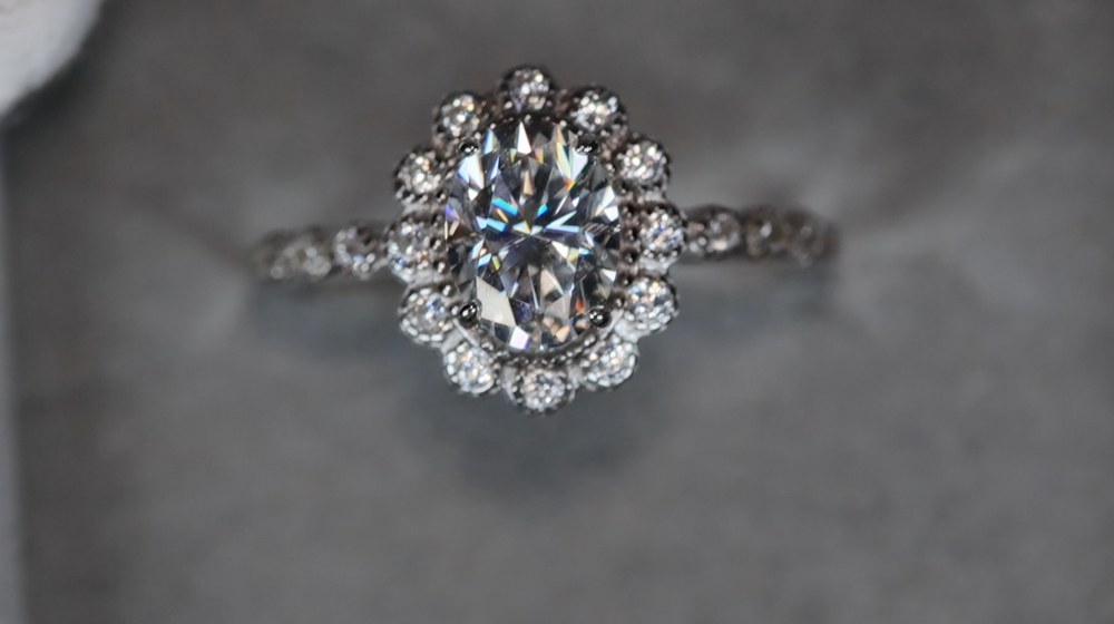 Moissanite Engagement Rings | Oval Cut Moissanite Diamond Ring