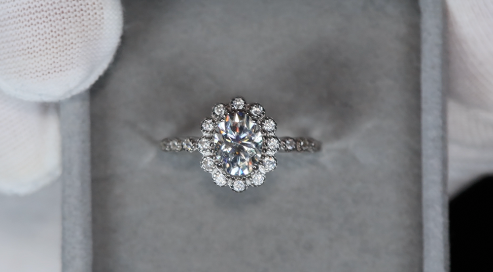 Moissanite Engagement Rings | Oval Cut Moissanite Diamond Ring