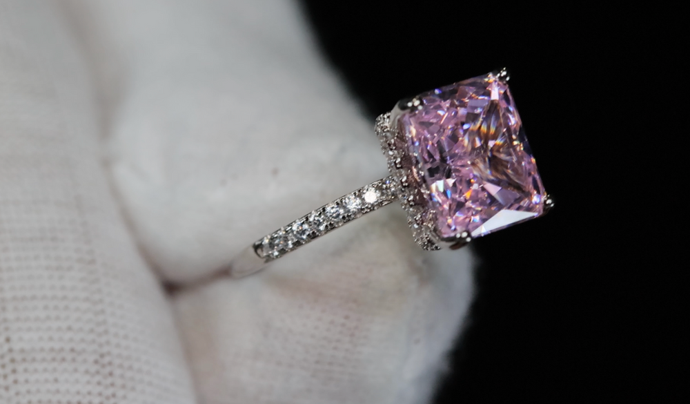 
            
                Load image into Gallery viewer, Pink Rectangle Diamond Ring
            
        