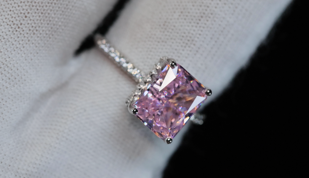 
            
                Load image into Gallery viewer, Big Pink Lab Grown Diamond Ring
            
        