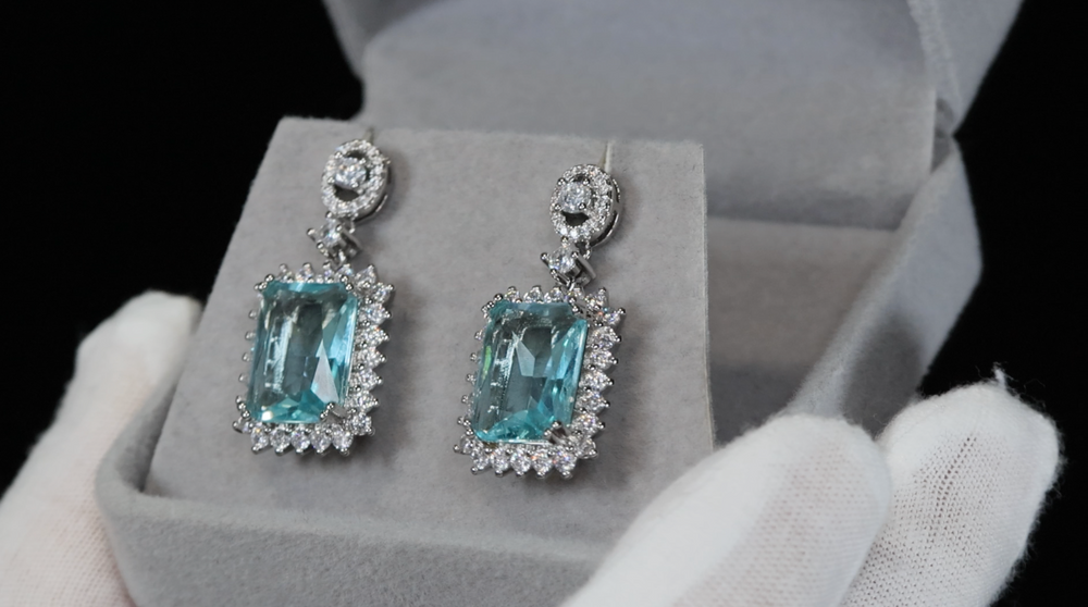 
            
                Load image into Gallery viewer, Womens blue diamond earrings
            
        