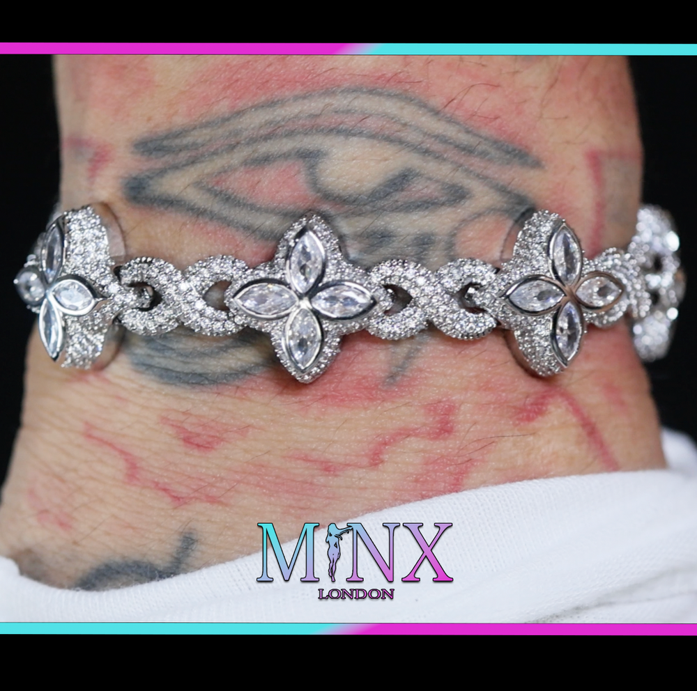 Silver Diamond Clover Bracelet