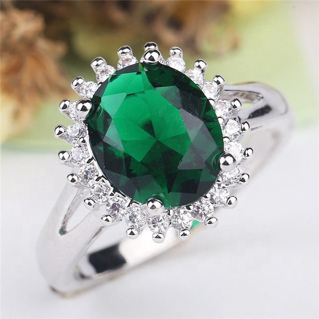 
            
                Load image into Gallery viewer, Green Diamond Ring | Green Diamond Engagement Ring | Emerald Green Ring | Green Diamond Jewelry | Green Diamond Ring with halo | Halo Ring
            
        