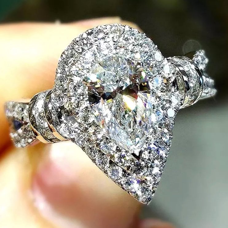 
            
                Load image into Gallery viewer, Teardrop Ring | Pear Shape Ring | Teardrop Engagement Ring | Tear Drop Ring | Engagement Ring |  Diamond Rings | Womens Wedding Rings
            
        
