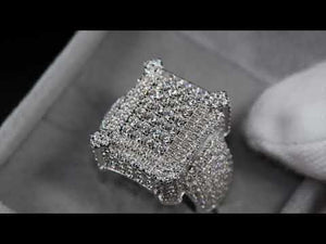 
            
                Load and play video in Gallery viewer, Mens Iced Out Ring | Moissanite Diamond Pinky Rings | Mens Hip Hop Ring
            
        