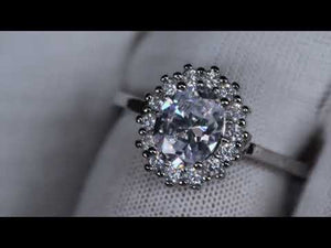 
            
                Load and play video in Gallery viewer, Womens oval diamond ring
            
        