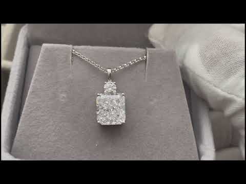 
            
                Load and play video in Gallery viewer, crushed diamond pendant
            
        