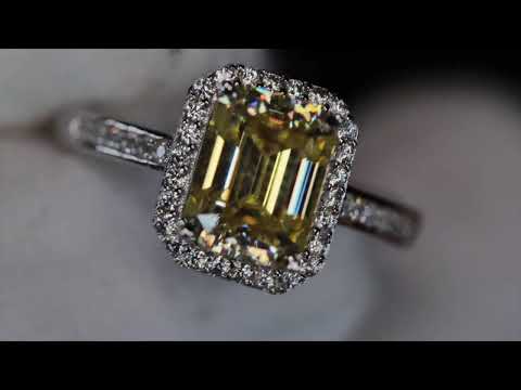 
            
                Load and play video in Gallery viewer, 2.0ct Yellow Moissanite Diamond Ring | Yellow Emerald Cut Moissanite Diamond Ring
            
        