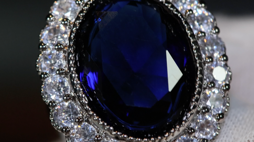 sapphire blue diamond ring