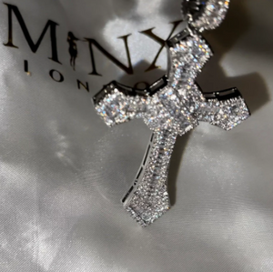 big diamond cross pendant