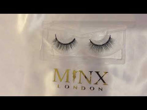
            
                Load and play video in Gallery viewer, Finesse | Magnetic Lashes | Magnetic Eyeliner and Lashes
            
        