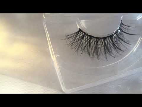 
            
                Load and play video in Gallery viewer, Air | Vegan Lashes | Silk Lashes | False Eyelashes
            
        