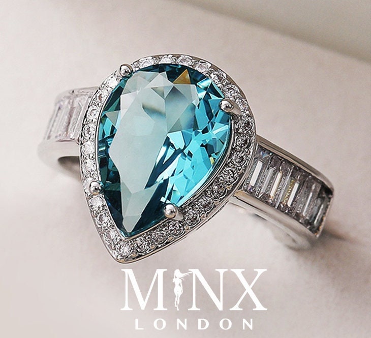 blue diamond Engagement Ring