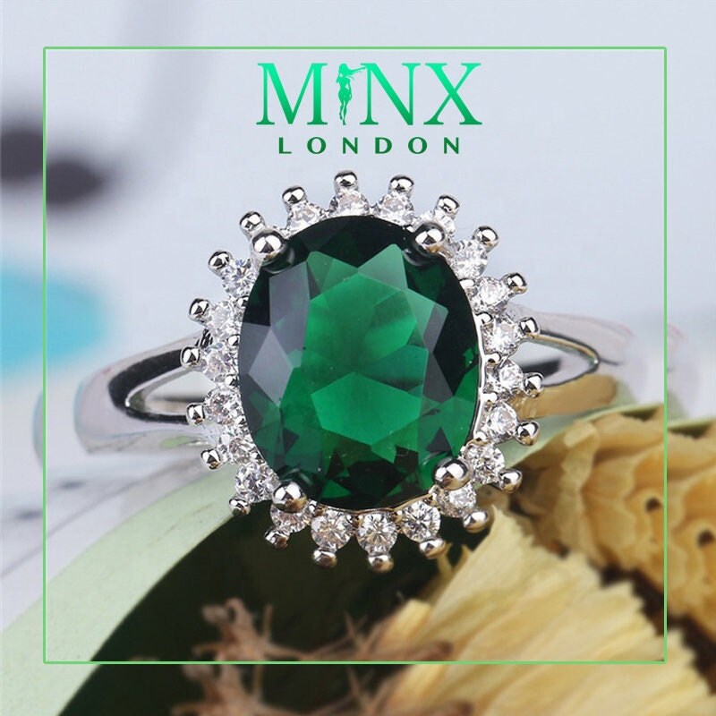Green Diamond Ring | Green Diamond Engagement Ring | Emerald Green Ring | Green Diamond Jewelry | Green Diamond Ring with halo | Halo Ring
