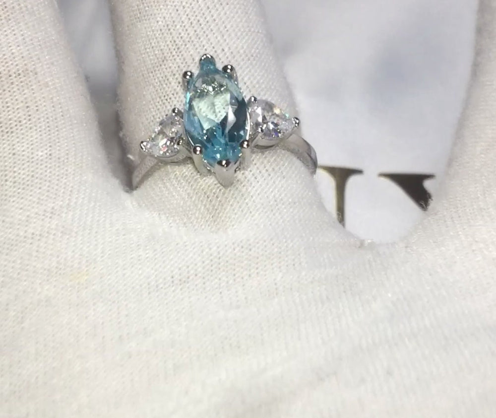
            
                Load image into Gallery viewer, Aquamarine Ring | Marquise Ring | Blue Diamond Ring
            
        