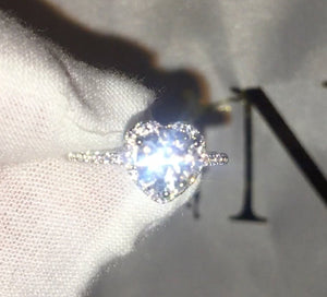 Womens Engagement Ring 