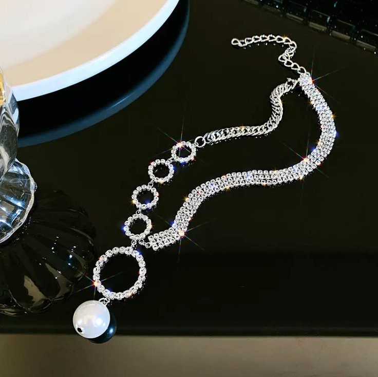 Pearl Necklace | Womens Pearl Necklace | Pearl Necklace for Women | Diammond Pearl Necklace | Pearl Necklace with diamonds | Pearl Pendant