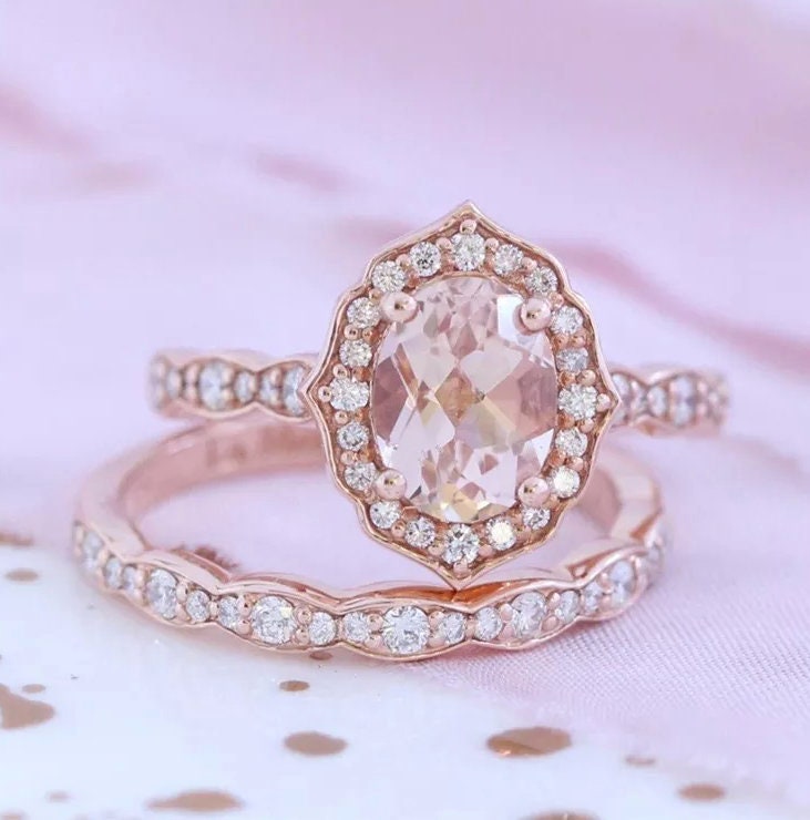 Rose Gold ring | Oval Diamond Shape Ring | Rose Gold Round Diamond ring | Rose Gold Ring with Diamonds | Womens Rose Gold Ring | Halo Ring