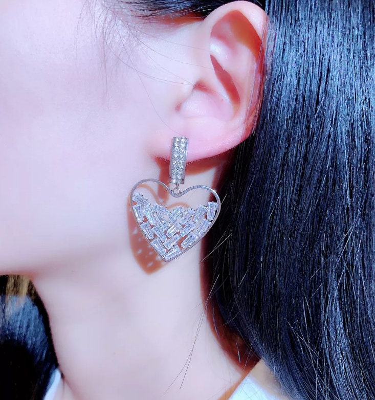 
            
                Load image into Gallery viewer, Heart Earrings | Womens Earrings | Diamond Earrings | Heart earrings with Diamonds | Iced Out Earrings | Womens Diamond Earrings | Earrings
            
        