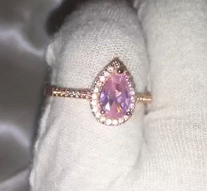 Rose Gold ring | Pear Shape Ring | Rose Gold Pear Shape ring | Pink Diamond Ring | Teardrop Engagement Ring | Teardrop Ring | Pear Ring