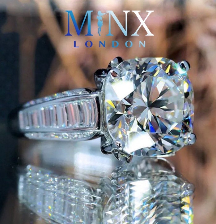 Engagement Ring | Big Womens Ring | Baguette Ring | Engagement Ring Diamond | Big diamond ring | Engagement rings | Big Diamond Rings