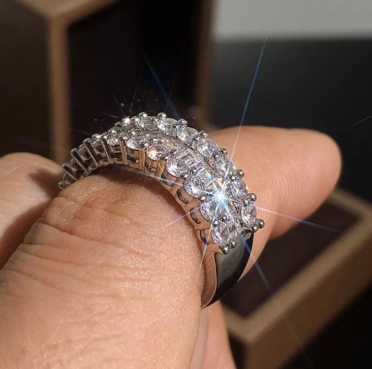 
            
                Load image into Gallery viewer, Engagement Ring | Womens Wedding Band | Baguette Ring | Engagement Ring Diamond | Luxury Diamond Ring | Engagement rings | Big Diamond Rings
            
        