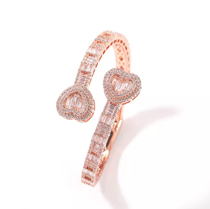 
            
                Load image into Gallery viewer, rose gold diamond bracelet
            
        