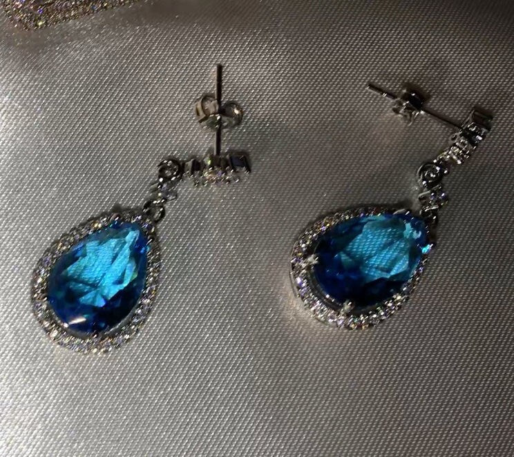 Pear Shape Earrings | Teardrop Earrings | Diamond Earrings | Diamond Earrings | Teardrop Earrings | Aquamarine Earrings | Blue Earrings