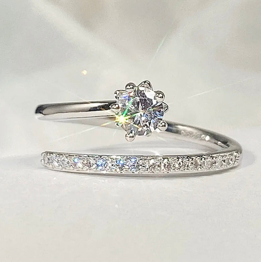 Fashion Ring | Twist Ring | Round Diamond Ring | Wrapped Ring | Twist Ring | Stackable Ring | Charm Ring | Shooting Star Ring