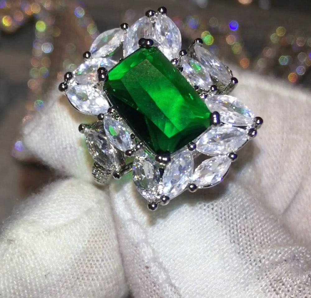 Statement Ring | Green Diamond Ring | Big Diamond Engagement Ring |  Gree Engagement Ring | Emerald Diamond Ring | Tourmaline Ring
