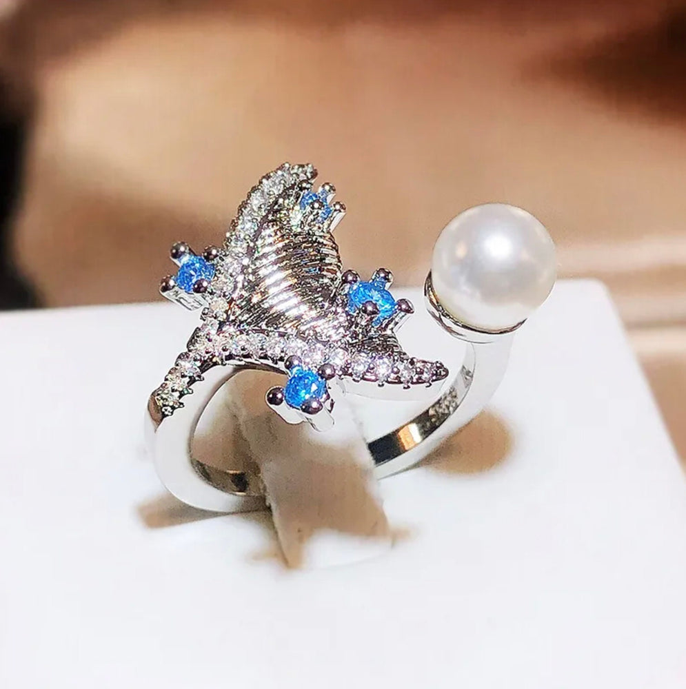 Diamond Pearl Ring | Pearl Ring | Womens Diamond Ring | Womens Pearl Ring | Blue Diamond Ring | Fish Tail Ring | Whale Ring | Fish Jewellery