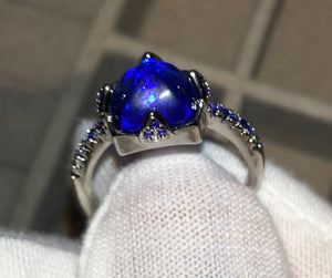 Blue Diamond Engagement Ring | Blue Wedding Ring | Wedding Ring | Blue Wedding Ring | Trilliant engagement ring | Blue Birthstone Ring